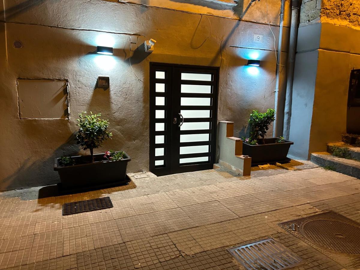 Intero Alloggio Salita Tasso ナポリ エクステリア 写真